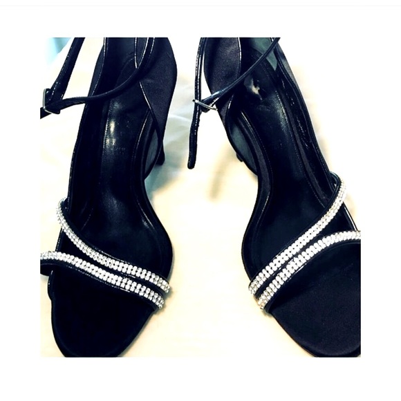 Judith Leiber Crystal Black Satin Swarovski 👠 8B - Picture 2 of 8